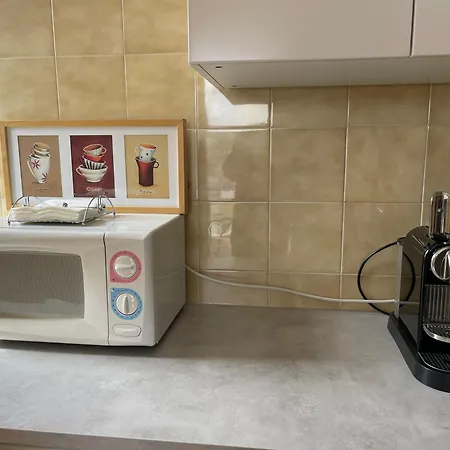 Enjoy Ocean Life At Costa Da Caparica! Apartman