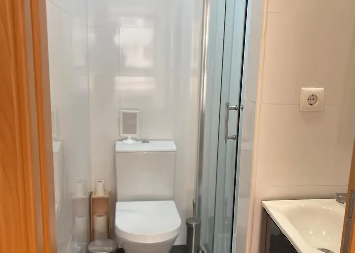 Enjoy Ocean Life At Costa Da Caparica! Кошта-да-Капарика