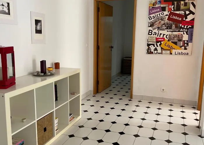 Enjoy Ocean Life At Costa Da Caparica! Кошта-да-Капарика