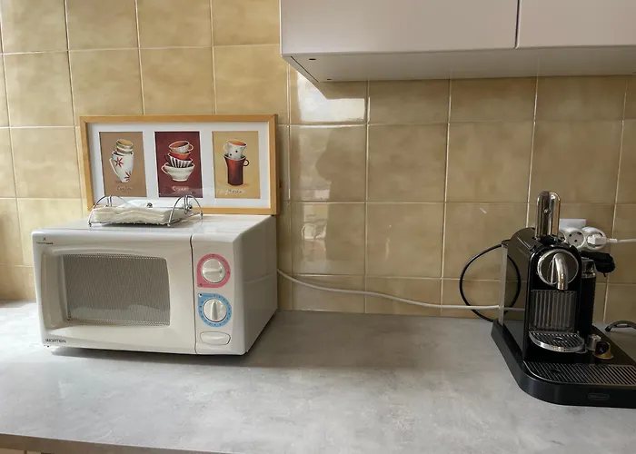 Enjoy Ocean Life At Costa Da Caparica! Апартаменты